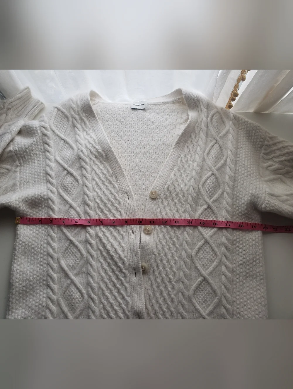 Aritzia Sunday Best Wool Blend Women's Swester Cardigan - Picture 7 of 9